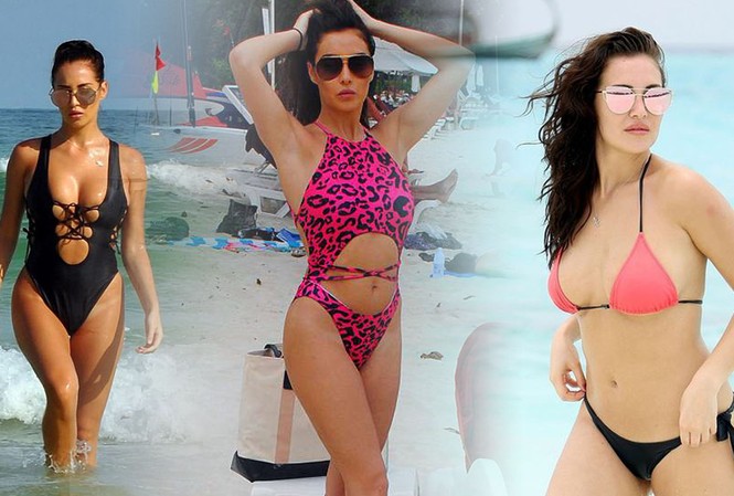 Chloe Goodman khoe dáng sexy khiến cánh mày râu 'chao đảo' Chloe Goodman khoe dáng sexy khiến cánh mày râu 'chao đảo'