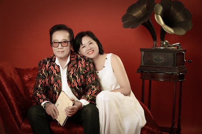 Gia đình nói gì về tin ca sĩ Elvis Phương qua đời? Gia đình nói gì về tin ca sĩ Elvis Phương qua đời?