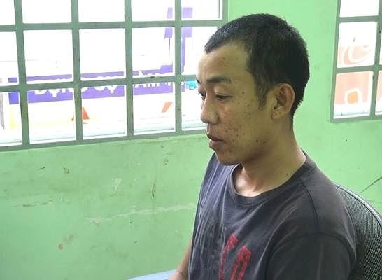 Tài xế rút dao, mã tấu chém 2 bảo vệ thương vong vì bị nhắc nhở Hiện trường vụ án mạng