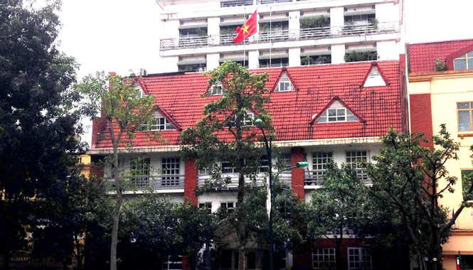 Quy chế cải tạo nhà thuê có từ 20 năm trước! Nhà 35 Điện Biên Phủ nhiều năm cho thuê lại trái phép. Ảnh: Hà Anh.
