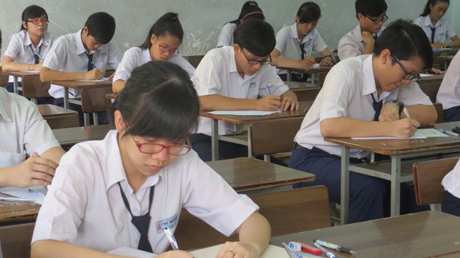 Chuyên gia nói gì về bỏ thi ngoại ngữ? Bỏ thi Ngoại ngữ sẽ không công bằng với thí sinh.