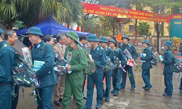 Lo ngại con nhà giàu ít tham gia nghĩa vụ quân sự Lo ngại con nhà giàu ít tham gia nghĩa vụ quân sự