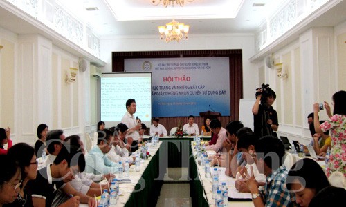 Khiếu kiện về đất, sổ đỏ kéo dài Toàn cảnh buổi hội thảo