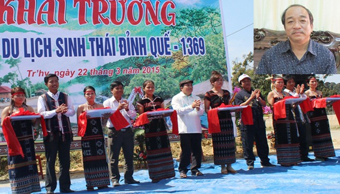Ba người “khùng” trên đỉnh Quế Ba người đàn ông Cơ Tu trong buổi khánh thành khu du lịch sinh thái đỉnh Quế (ảnh lớn), ông Clâu Hạnh - người khởi xướng mở khu du lịch (ảnh nhỏ). Ảnh: NVCC.