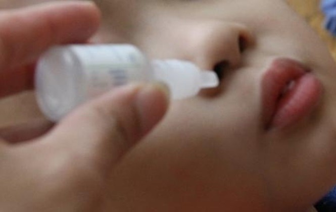 Uống nhầm thuốc nhỏ mũi, trẻ 2 tuổi phải cấp cứu Ảnh minh họa