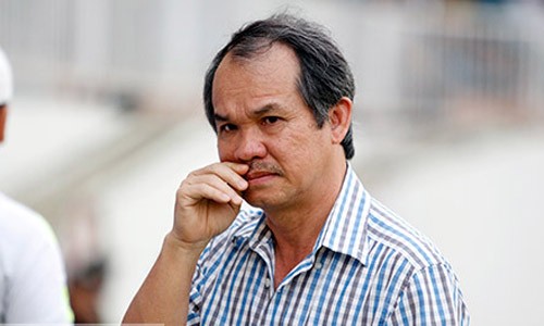 Vắng mợ chợ khó đông Bầu Đức.