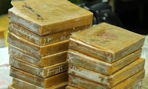 Truy tố đường dây mua bán gần 800 bánh heroin Ảnh minh họa