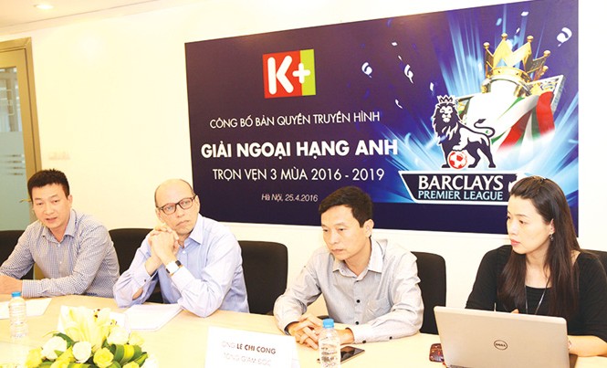 Kết thúc 'cuộc chiến' bản quyền Ngoại hạng Anh Lãnh đạo K+ công bố thông tin về bản quyền truyền hình EPL tại Việt Nam trong 3 mùa 2016-2019. Ảnh: VP.
