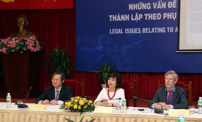 Giải quyết tranh chấp trên biển Đông: Cần thượng tôn pháp luật Nhiều chuyên gia uy tín tham dự hội thảo.