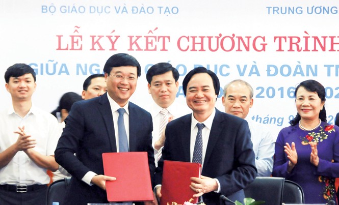 Tăng cường giáo dục, rèn luyện thế hệ trẻ Lễ ký kết Chương trình liên tịch giữa T.Ư Đoàn và Bộ GD&ĐT.