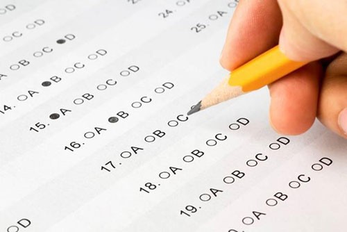Thi trắc nghiệm công bằng nhưng mất hay Ảnh minh họa