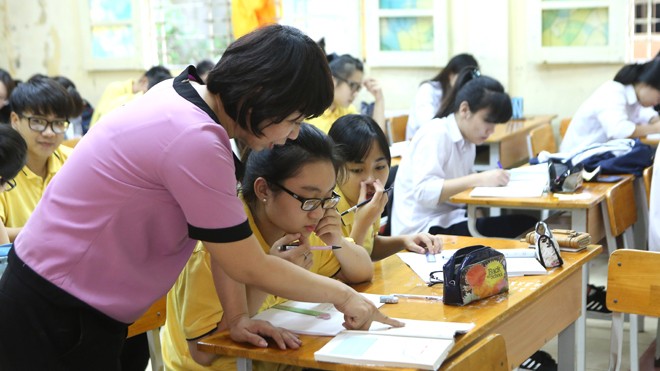 Dự thảo thi THPT quốc gia 2017: Hàng loạt câu hỏi cần làm rõ Phương án thi THPT Quốc gia 2017 với 2 môn thi KHTN và KHXH đang gây nhiều băn khoăn, thắc mắc cho cả thí sinh lẫn nhà tuyển sinh ĐH. Ảnh: Như Ý.