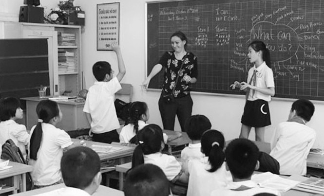 Dạy tiếng Anh trong trường phổ thông: Nên chọn SGK nước ngoài, dạy 12 năm Nhóm học sinh tiểu học thích học tiếng Anh.