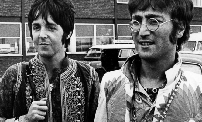 Thư mới của John Lennon lên án Paul McCartney Paul McCartney và John Lennon từng nối lại quan hệ rạn nứt trước khi John bị ám sát.