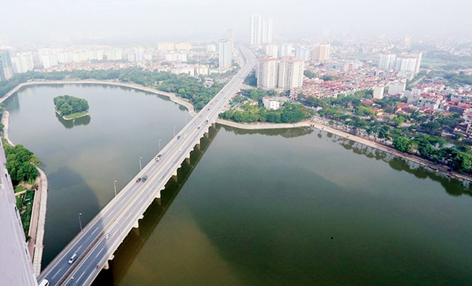 Dự án thoát nước góp sức thay đổi bộ mặt đô thị Hồ Linh Ðàm sau cải tạo là điểm nhấn quan trọng ở khu đô thị phía nam Hà Nội.
