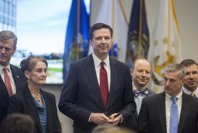 Hôm nay, cựu giám đốc FBI điều trần Ảnh: AP