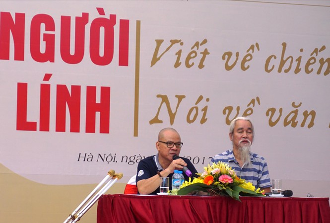 Văn học chiến tranh sang trang mới Các nhà văn, phê bình lạc quan về khuynh hướng văn học phi hư cấu viết về chiến tranh ngày càng thật và có giá trị. Ảnh: Nguyên Khánh.
