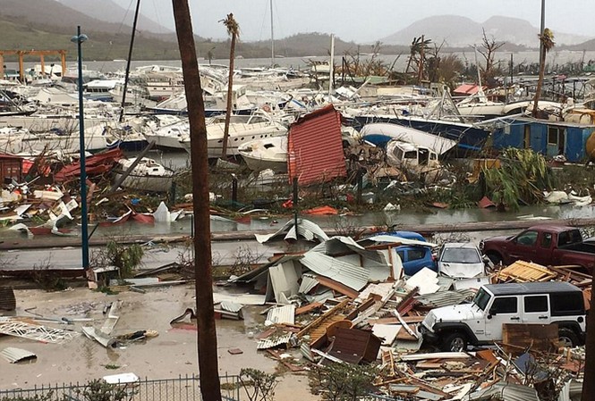 Siêu bão Irma tàn phá các đảo ở Caribe Thiên đường du lịch đảo St Martin trong hoang tàn đổ nát. Ảnh: Getty Images.