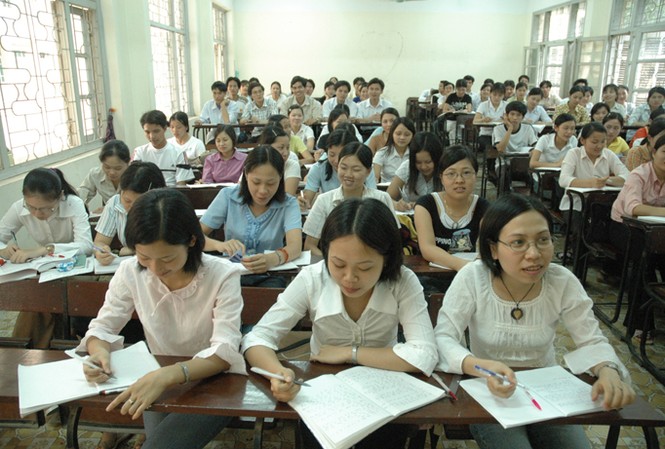 Chủ tịch Hội đồng trường ĐH: Cả Bộ may ra có một người đủ điều kiện Sinh viên trên giảng đường. Ảnh: Hồng Vĩnh.