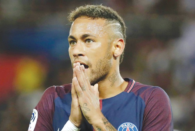 Neymar - “sao quả tạ” của PSG PSG gặp rắc rối lớn vì Neymar. Ảnh: GETTYIMAGES.