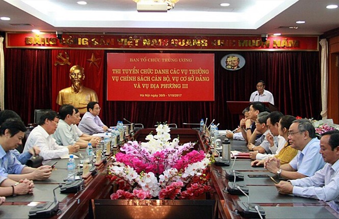 Không bổ nhiệm cán bộ bằng lấy phiếu tín nhiệm Ban Tổ chức T.Ư công bố kết quả thi tuyển các chức danh vụ trưởng. Ảnh: CTV.