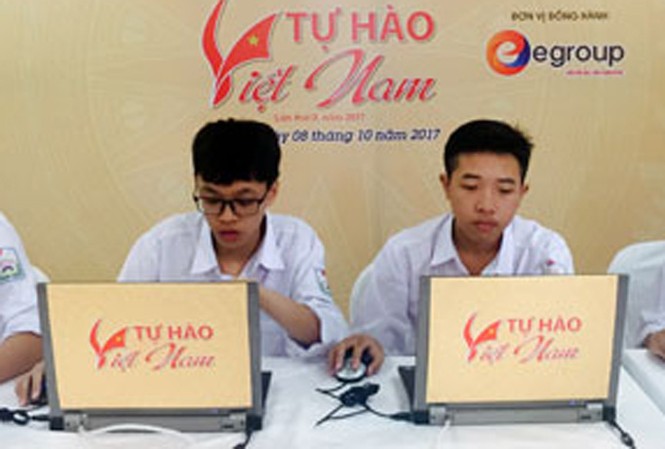Ngấm lịch sử qua đấu trường online Ngấm lịch sử qua đấu trường online