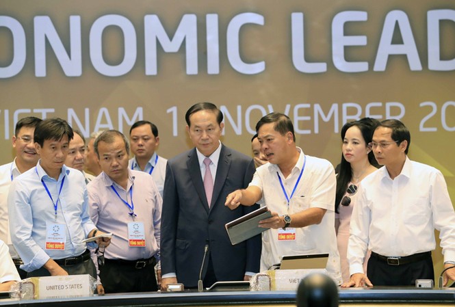 Kỳ vọng Cấp cao APEC đem lại kết quả thực chất Ngày 29/10 tại Đà Nẵng, Chủ tịch nước Trần Đại Quang dự Chương trình Tổng duyệt các hoạt động của Tuần lễ Cấp cao APEC 2017. Ảnh: TTXVN.