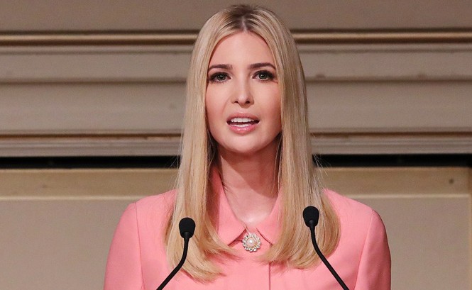 Con gái ông Donald Trump bênh con gái ông Obama Ivanka bênh vực Malia.