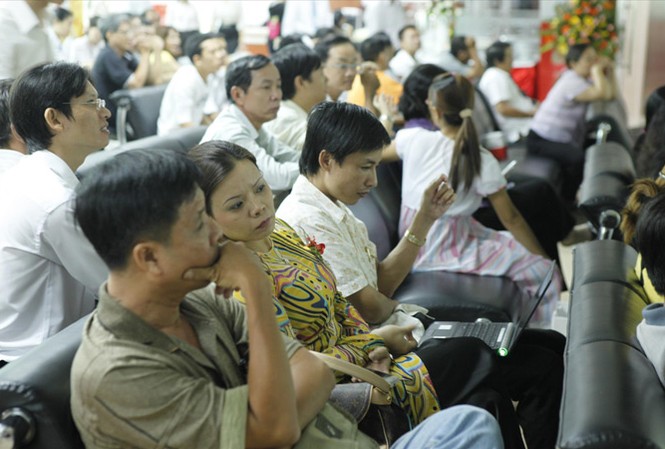 Chứng khoán thăng hoa - Kỳ vọng nào cho 2018? Nhà đầu tư nội, ngoại đều đang kỳ vọng vào sự tăng trưởng của TTCK Việt Nam năm 2018. Ảnh: Như Ý.