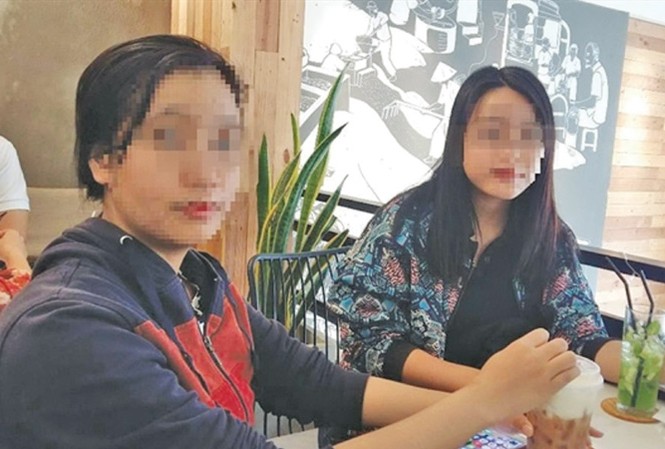 'Ôm hận' mỹ phẩm online “Khổ chủ” Hiền và Linh cầu cứu cơ quan chức năng khi bị một đối tượng bán hàng online ở Hà Nội lừa hơn 50 triệu đồng.