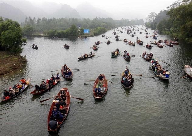 Siết lễ hội chùa Hương sau khi nâng cấp Siết lễ hội chùa Hương sau khi nâng cấp