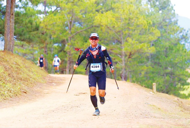 Để người Việt ngày càng đẹp và khỏe Minh Nguyễn tại giải siêu marathon Đà Lạt ngày 18/3/2018. Ảnh: N.M.