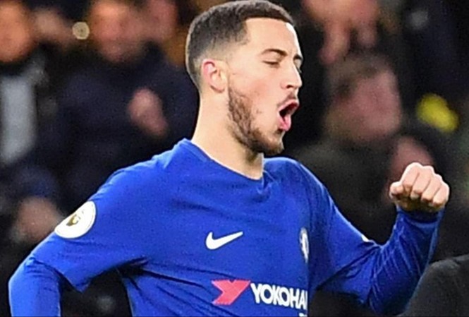 Ngôi sao Hazard 'làm lành' với HLV Conte Hazard cam kết tương lai tại Chelsea.