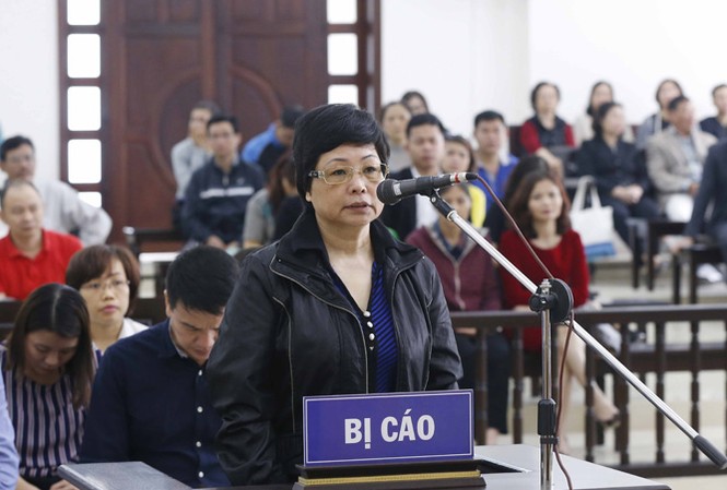 Vì sao Viện kiểm sát đề nghị bác kháng cáo của Châu Thị Thu Nga? Tòa án nhân dân TP Hà Nội đã xét xử sơ thẩm và tuyên án bị cáo Châu Thị Thu Nga tù chung thân. Ảnh: Doãn Tấn/TTXVN.