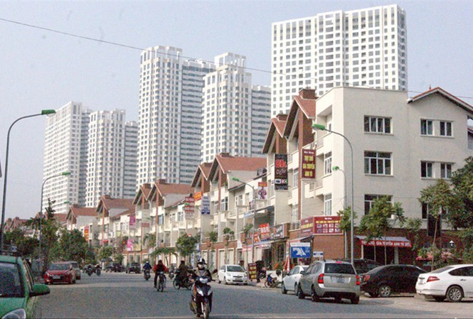 Đề xuất đánh thuế nhà đất từ 700 triệu: Tham mưu có vấn đề Chỉ cần siết lại thu chi một số khoản, Bộ Tài chính đã có thể tăng thu thay vì phải tận thu bằng thuế tài sản. Ảnh: PV.