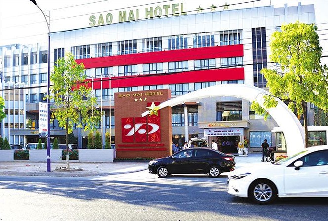 Sao Mai Hotel -bàn đạp đưa du lịch ÐBSCL vươn tầm (SỐ 30/4) Sao Mai Hotel tọa lạc tại số 178 Nguyễn Huệ, phường 2, TP Cao Lãnh, tỉnh Ðồng Tháp.