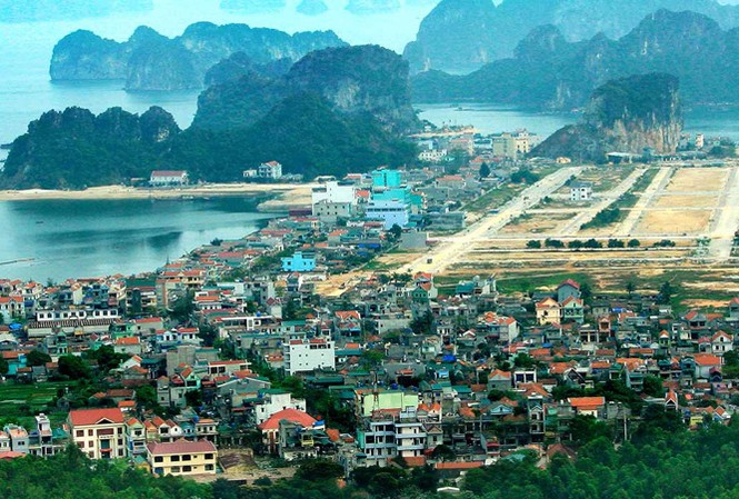 Đặc khu cần đột phá chính sách Toàn cảnh trung tâm Cái Rồng - Đặc khu Vân Đồn - Quảng Ninh. Ảnh: Minh Châu