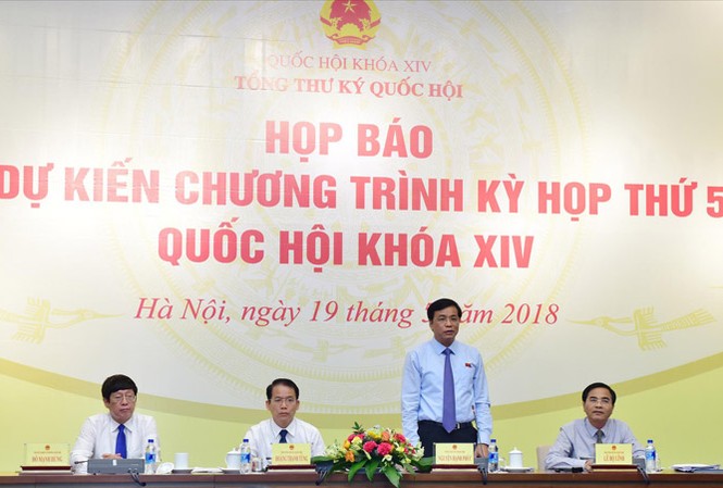 Không ưu ái trong việc cho thôi ĐBQH đối với bà Phan Thị Mỹ Thanh Văn phòng Quốc hội tổ chức họp báo trước kỳ họp. Ảnh: Như Ý.