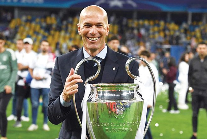 Zidane mất 20 triệu euro khi rời Real HLV Zinedine Zidane.