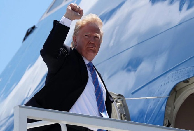 Mỹ sẽ cứng rắn với Trung Quốc về thương mại Ông Trump cam kết sẽ rắn với Trung Quốc về thương mại. Ảnh: Telegraph.