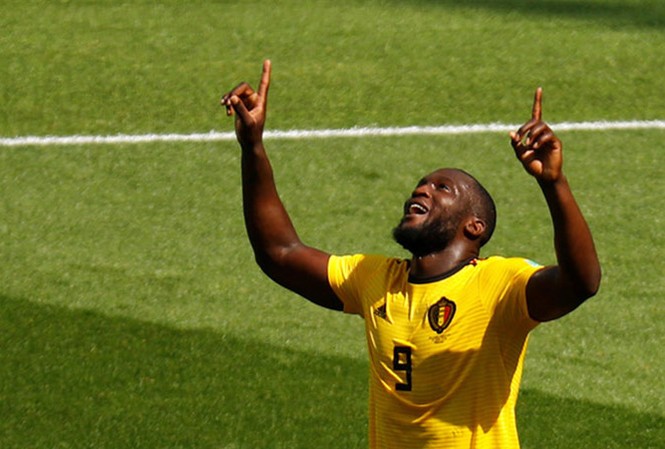 Bỉ nhấn chìm Tunisia trong cơn mưa bàn thắng Lukaku rực sáng với cú đúp bàn thắng.