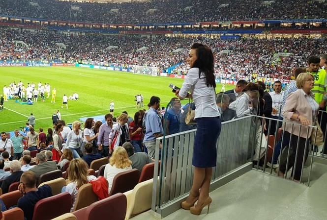 Ký sự World Cup 2018: Luzniki, niềm vui nỗi buồn bán kết Ðội tuyển Anh trên sân chuẩn bị vào hiệp phụ. ảnh: LXS.