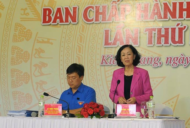 Tạo môi trường cho giới trẻ khởi nghiệp, sáng tạo Trưởng Ban Dân vận Trung ương Trương Thị Mai phát biểu tại buổi thảo luận chuyên đề sơ kết 5 năm Ðoàn TNCS Hồ Chí Minh thực hiện Nghị quyết 25, ngày 18/7. Ảnh: Xuân Tùng.