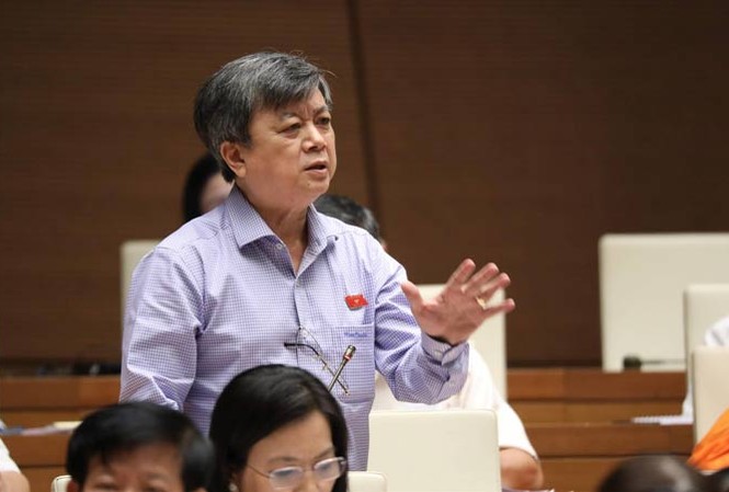 Cần phân biệt rõ hai hành vi đưa hối lộ ÐBQH Trương Trọng Nghĩa. Ảnh: Như Ý.