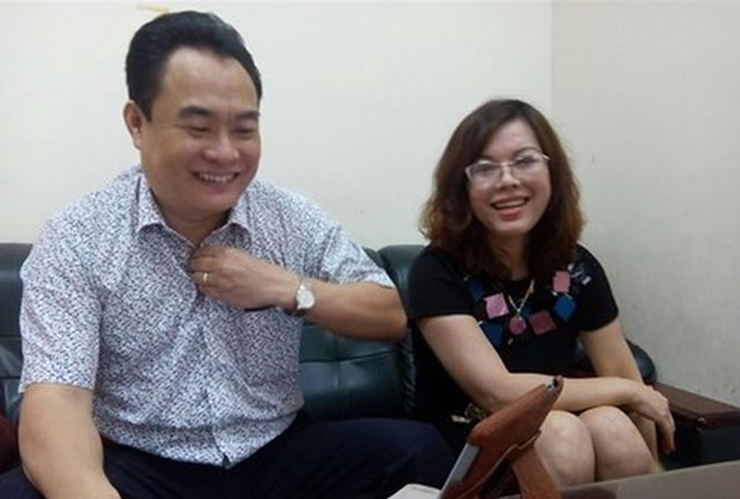 Ðề nghị truy tố ông Trần Ðức Trung tội lừa đảo Ông Trung và bà Hằng- 2 bị can bị truy tố tội lừa đảo, trong một lần đến làm việc tại báo Tiền Phong. Ảnh: M.Ð.