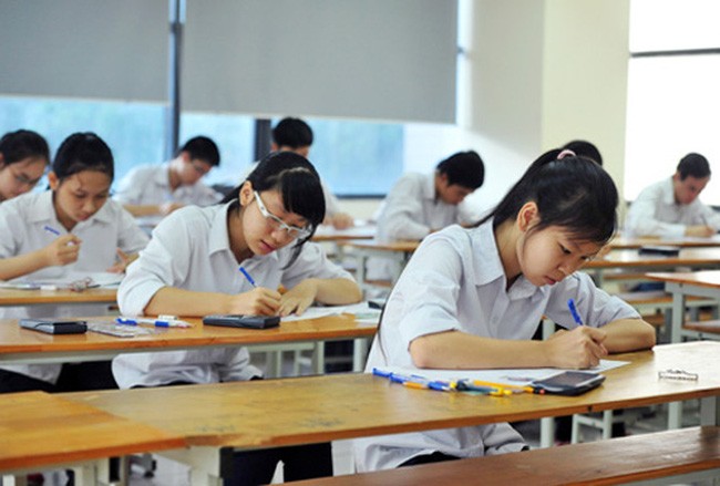 Thủ khoa cũng… khóc Ảnh minh họa: Internet