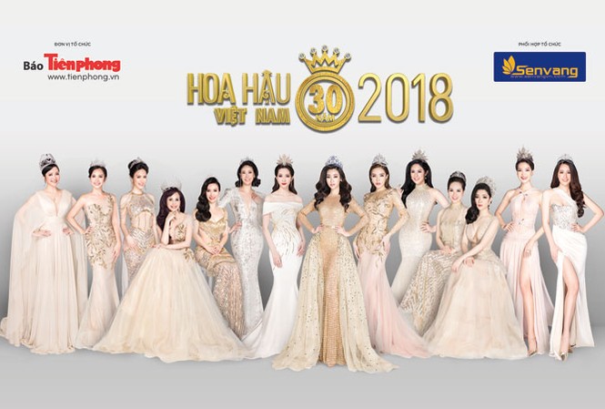 30 năm tôn vinh nhan sắc Việt: Biên niên một hành trình vì cái đẹp Đại gia đinh các hoa hậu Việt Nam từ trái qua phải: Thiên Nga, Ngọc Khánh, Thu Thủy, Diệu Hoa, Bùi Bích Phương, Hà Kiều Anh, Thu Thảo, Mỹ Linh, Kỳ Duyên, Ngọc Hân, Minh Phương, Nguyễn Thị Huyền, Thùy Dung, Mai Phương Thúy