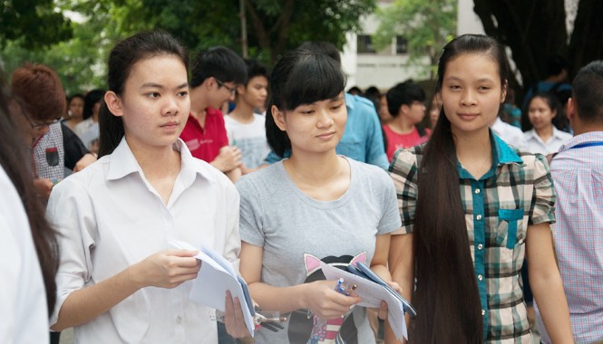 Tuyển sinh 2015: Bộ GD&ĐT vẫn đặt điểm 'sàn'! Sắp tới các thí sinh sẽ được các trường ĐH, CĐ mở nhiều đợt xét tuyển căn cứ vào kết quả tốt nghiệp THPT