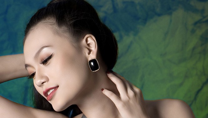 Cao Thùy Linh: Thi “chui” vẫn lãi Cao Thùy Linh: Thi “chui” vẫn lãi