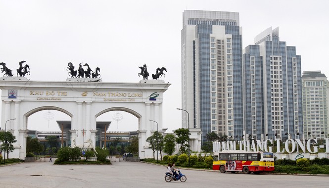 Những khu đô thị “bốc mùi” ở Hà Nội Khu đô thị Ciputra hào nhoáng từng bị xử phạt vì xả nước thải ra môi trường không qua xử lý. Ảnh: Như Ý